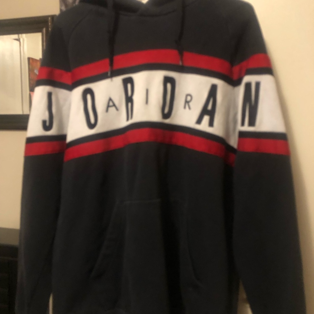 Jordan Men's Black and Red Striped Hoodie